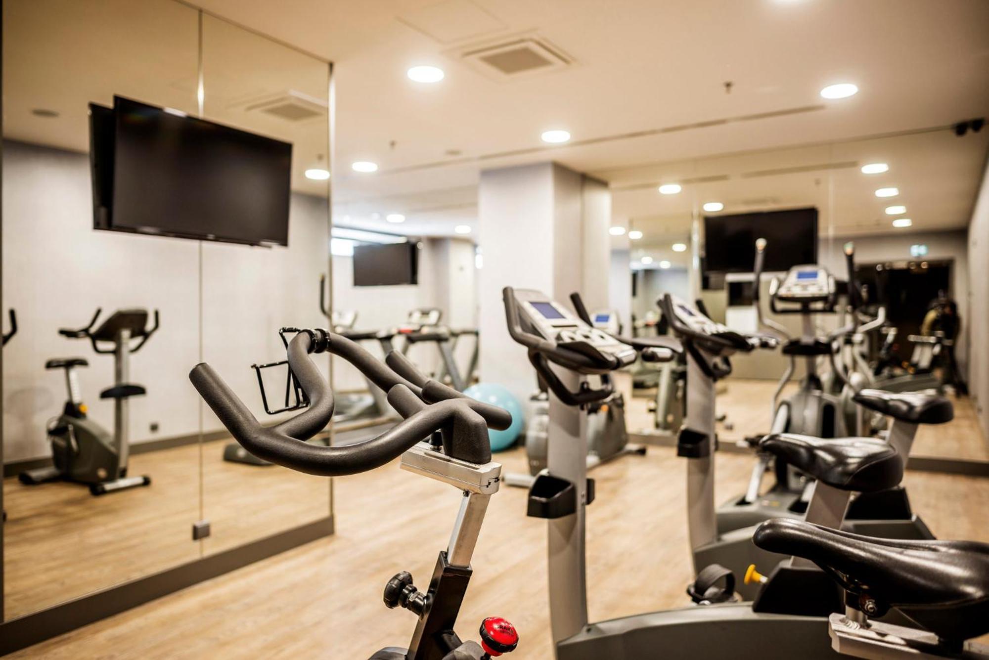 Crowne Plaza By Ihg 5* Oporto
